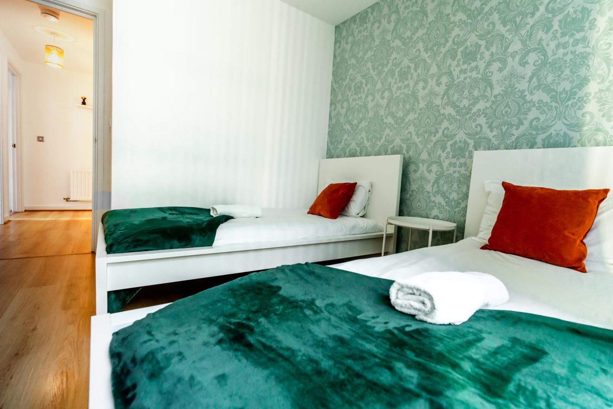 Luxury Two Bed -the Hub Apartment