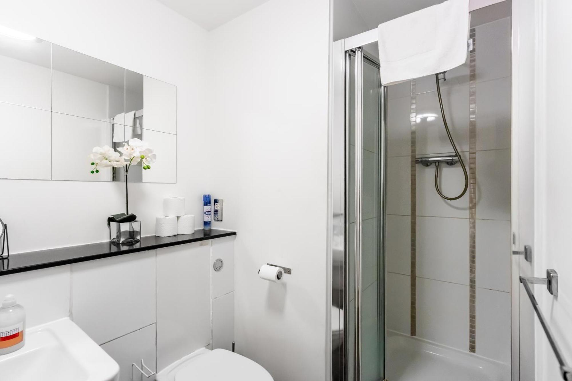 Luxury Two Bed -the Hub Apartment
